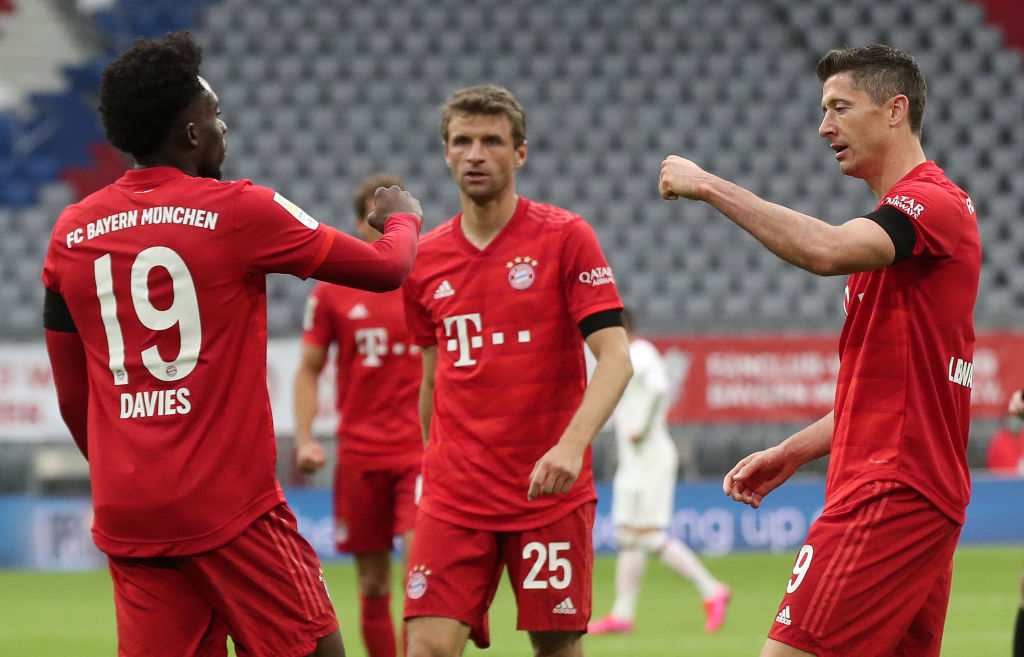 转折点洛杉矶快船复出首秀；德国杯加时末段攻防权衡；悬念犹存；团队化学反应显著的简单介绍