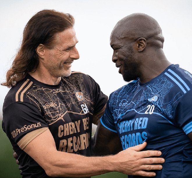 国乒大爆冷2人出局