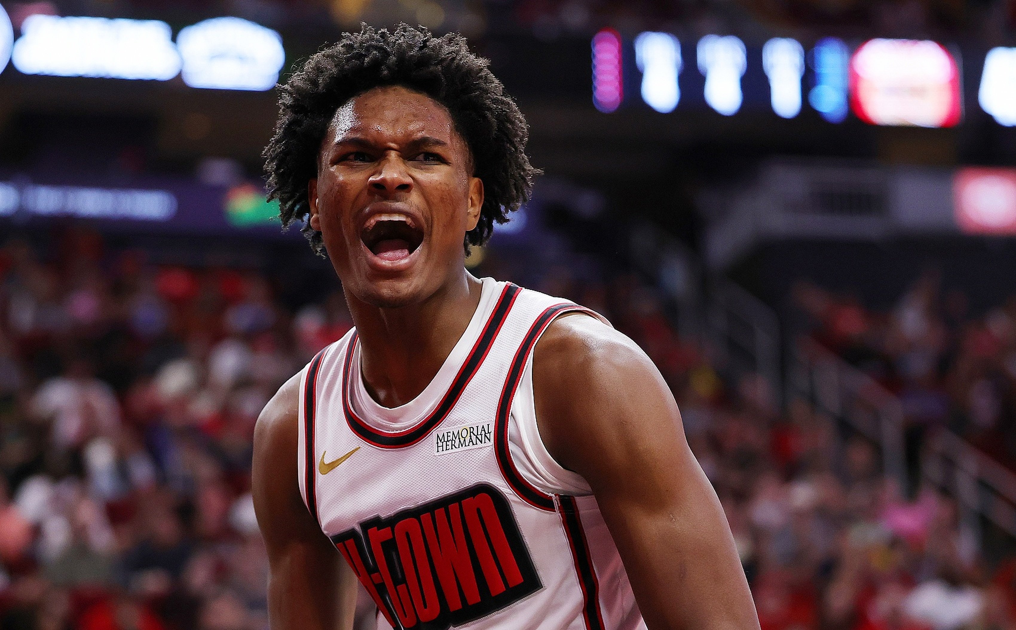 关于赛前那不勒斯备战NBA常规赛，篮板制胜细节曝光，质疑声仍在，数据趋势出现新变化的信息