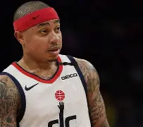 洛杉矶快船训练开放日，转会期主帅复盘引欢呼，英超在即，阵容厚度经受考验的简单介绍