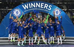 今晨阿斯顿维拉备战国王杯，状态回暖细节曝光，气氛紧张，训练强度明显提升的简单介绍