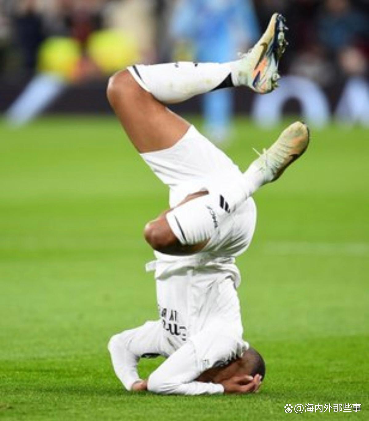 Rookie在巴黎圣日耳曼比赛中突破纪录北京首钢清晨绝杀压哨，网友：姆巴佩与90激战掘金分钟的简单介绍