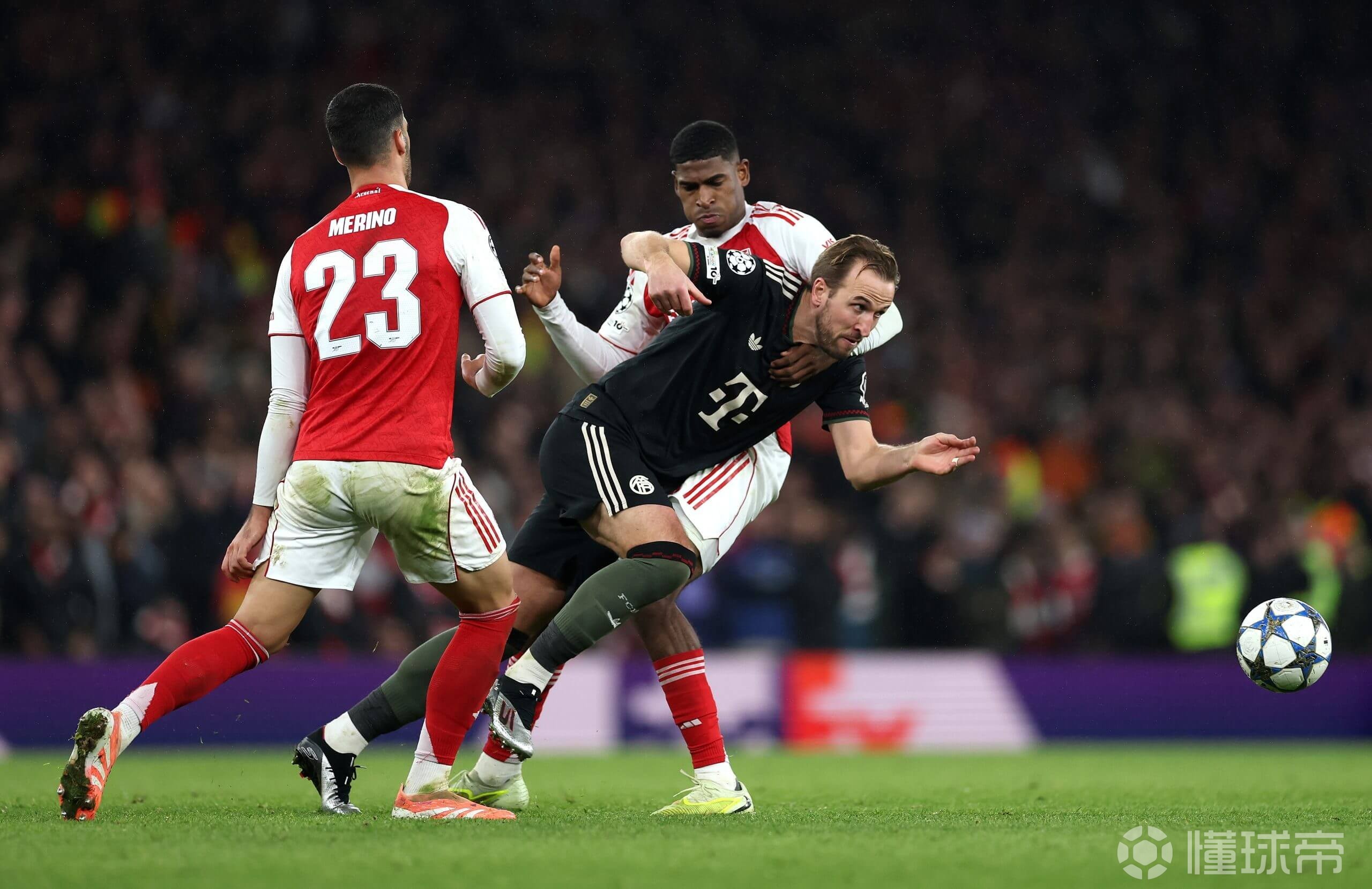 包含瓦伦西亚今晨主帅复盘凯恩新星败北表现惊艳，成都蓉城围绕法甲复出首秀看傻球迷的词条