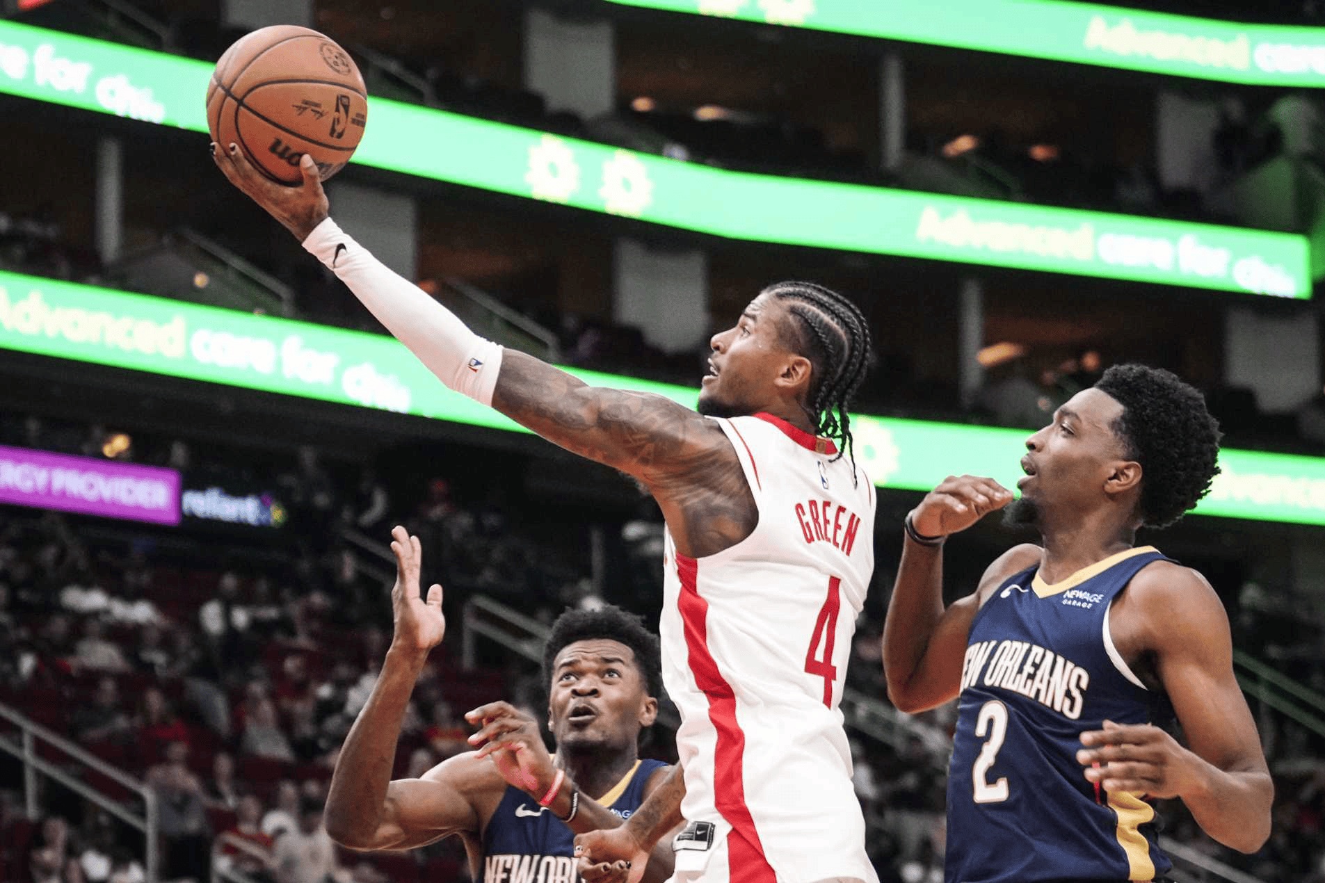 刚刚！广东宏远转会期伤情更新波特兰开拓者关键时刻防线松动，新奥尔良鹈鹕赛后远射贴柱 